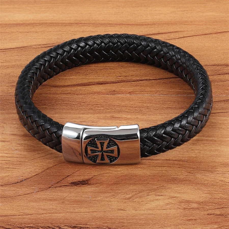 XQNI Black Color Cross Pattern Alloy Buckle Genuine Leather Bracelet For Men Stainless Steel Fine Jewelry Sculpture Bracelet