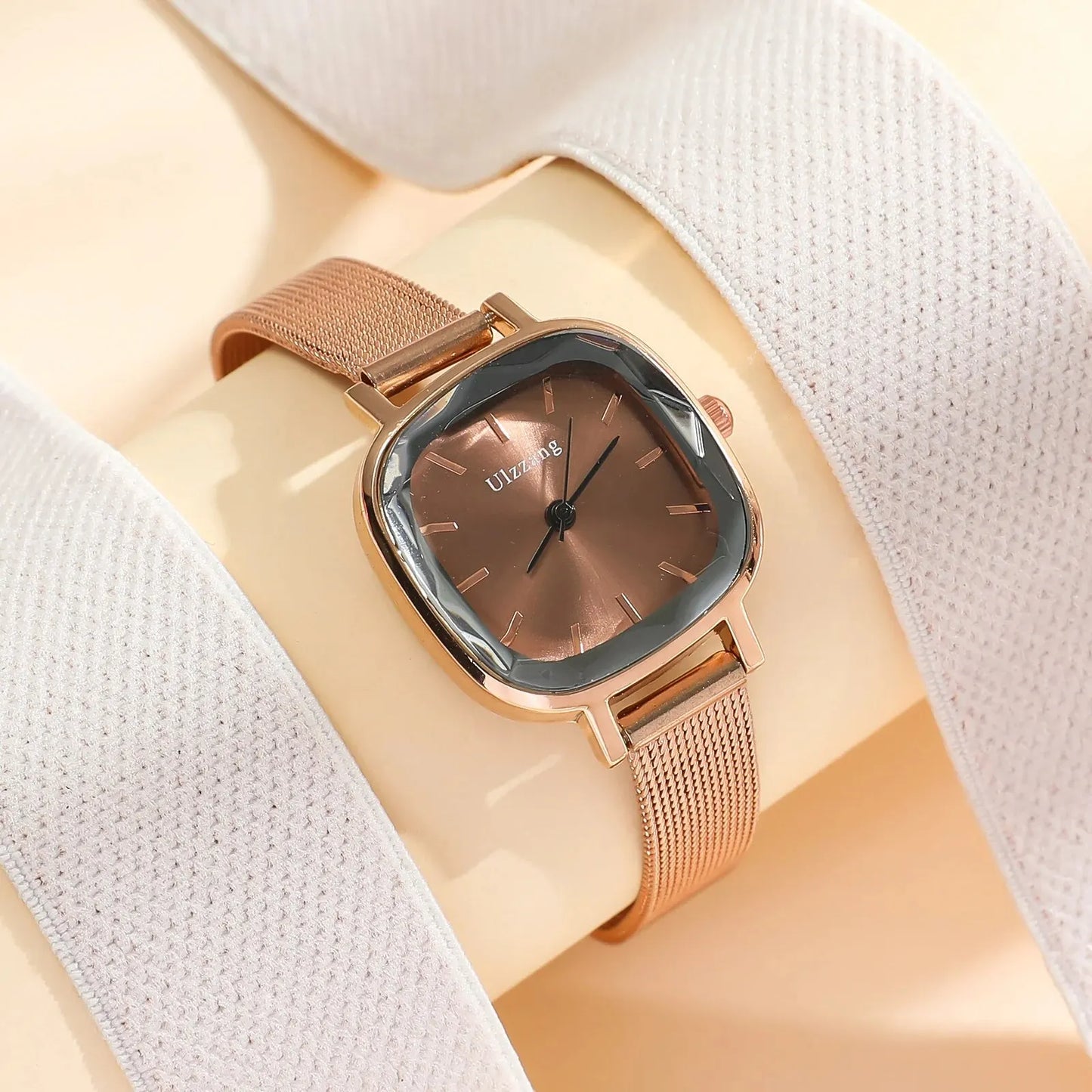 Fashion Women Small Dial Quartz Mesh Strap Watch