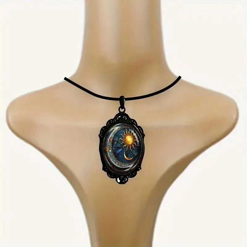 New Retro Gothic Necklace with Sun Moon Stars for Men Women Punk Jewelry Accessories Gift Wholesale